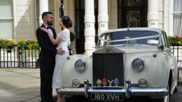 rolls royce silver cloud 